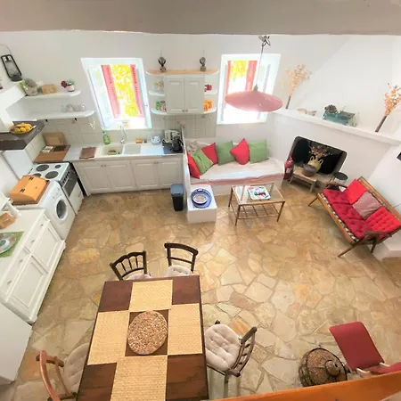 公寓 Magnolia Country Estate 200year Old Stone House